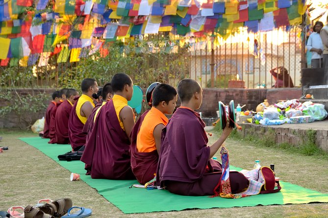 Private Tour: Full-Day Varanasi Tour Including Sarnath and Evening Ganga Arti