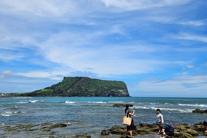 Private Tour in Jeju Island All Inclusive With Lunch - Tour Inclusions