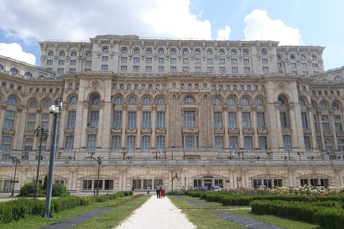 Private Tour Inside Parliament Palace