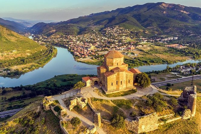Private Tour: Mtskheta, Jvari, Uplistsikhe(Rock-Hewn Town) - Meeting Point Information