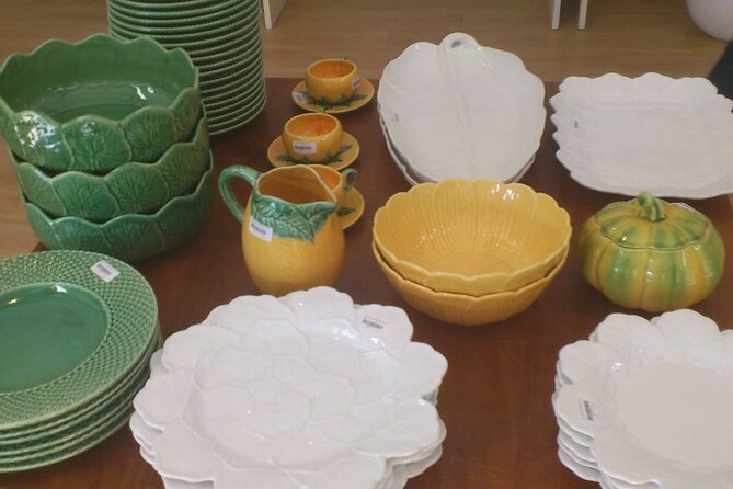 Private Tour to Bordalo Pinheiro, Óbidos, Vista Alegre and Aveiro - Included Amenities