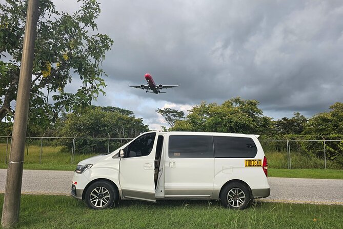 Private Transfer From Liberia Airport To Best Western Tamarindo - Pickup Instructions