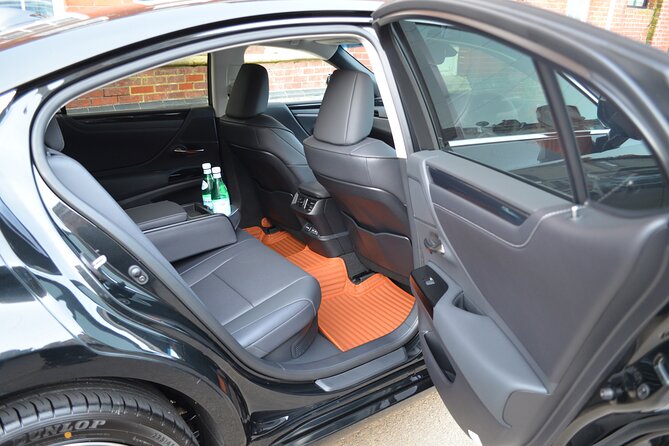 Private Transfer From Southampton to London Heathrow Airport - Amenities Provided