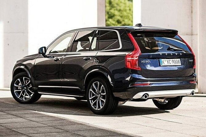 Private Transfer Gothenburg Airport GOT to Gothenburg by Sedan - Exclusions
