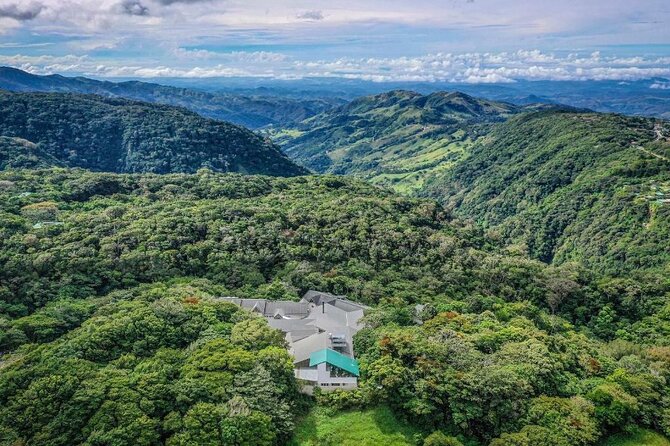 Private Transport Arenal to Monteverde - Vehicle Choices Available