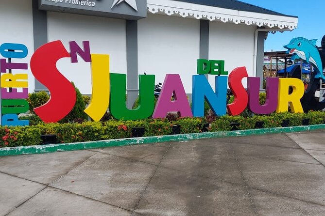 Private Transportation From La Fortuna to San Juan Del Sur Nicaragua - Vehicle Amenities