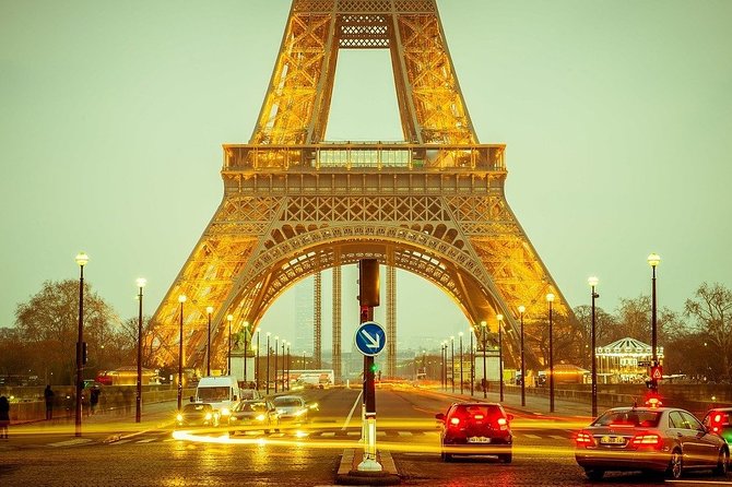 Private Van Transfer From CDG Airport to Paris - Operating Hours