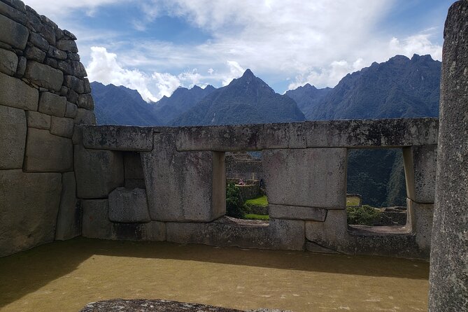 Private Visit to Machu Picchu and Participate in the Coca Rite - Pickup Information