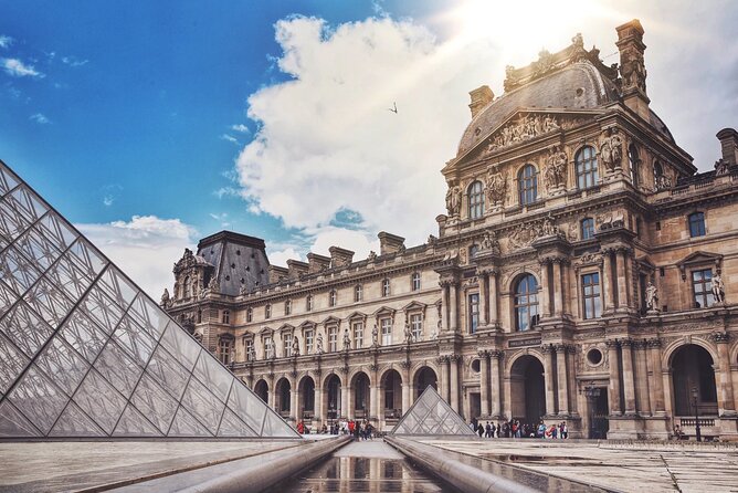 Private Walking Tour With Louvre Museum & Tuileries With Pickup - Pickup Details