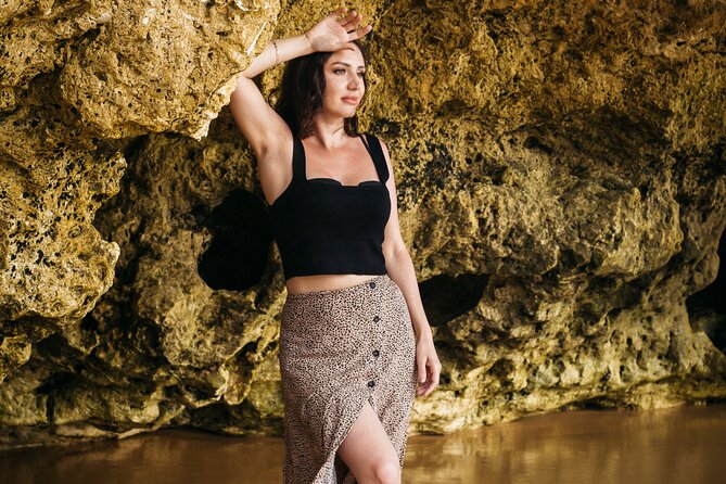 Professional Photographer Algarve ( @ivetta_photos ) - Meeting and Pickup Details