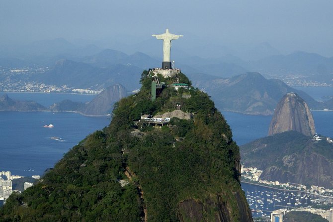 Rio De Janeiro in Two Days: City Sightseeing, Sugar Loaf Mountain and Christ the Redeemer - Day 1 Itinerary Details