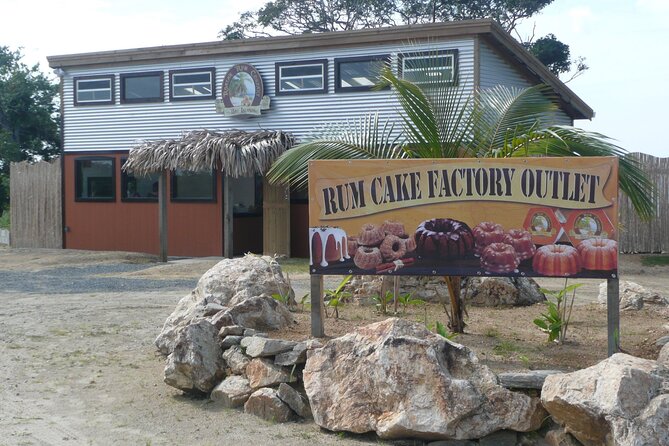 Roatan Island Private Tour - Exclusive Transportation