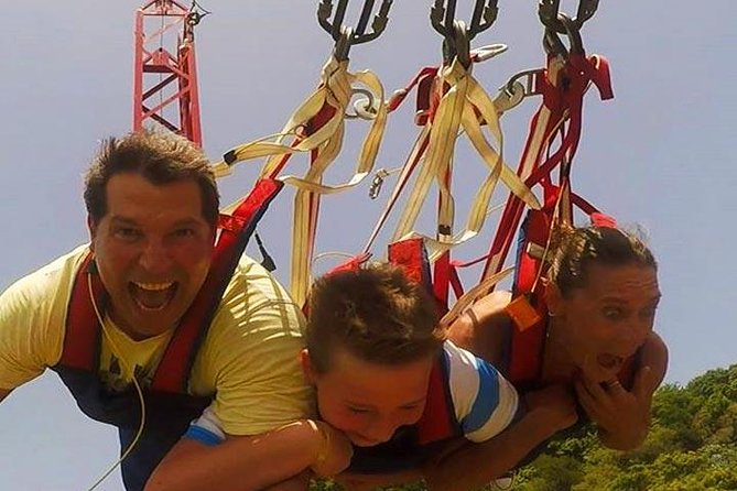 Roatan Sky Swing, City Tour & Beach Pass - Key Inclusions and Amenities