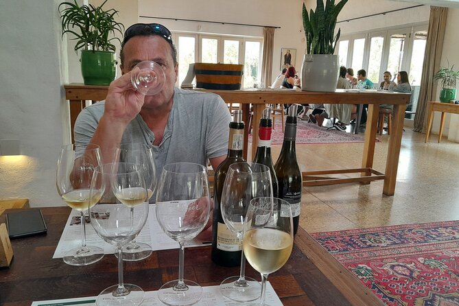 Robben Island, Kirstenbosch Garden, Groot Constantia Private Tour - Pickup Details