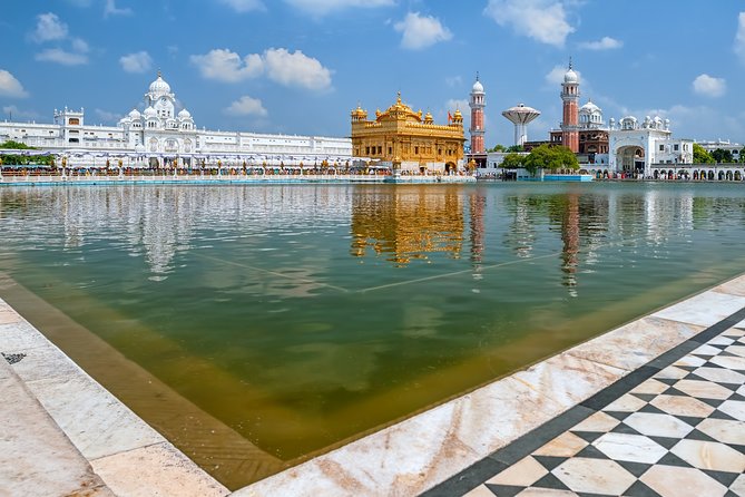 Romantic Tour in Amritsar - Witness the Retreat Ceremony at Wagah Border