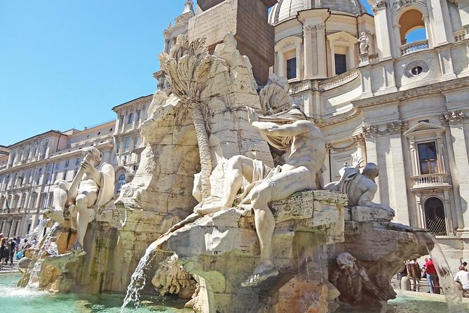 Rome Must-See Sites Tour With Local Guide and Gelato Tasting - Hidden Gems and Backstreets