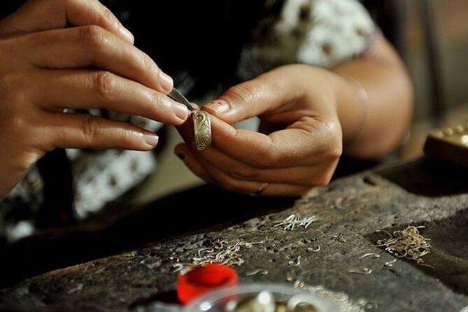 Sacred Monkey Forest Sanctuary and Silver Smith Class Tour in Bali - Location Details