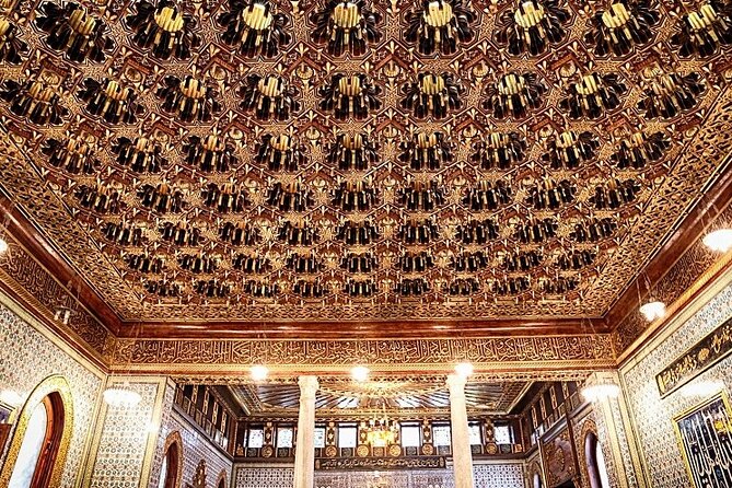 Saladin Citadel and Khan Al Khalily Bazzar Half Day Trip - Accessibility and Safety Considerations