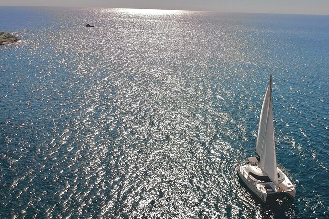 Santorini and Ios Full Day Cruise With Meal - Pickup and Meeting Instructions