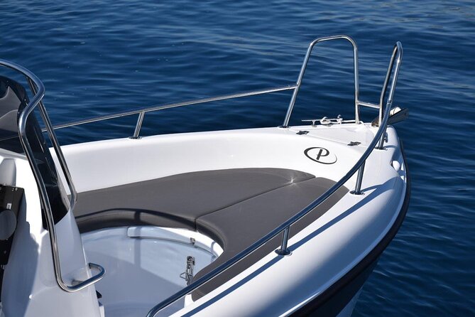 Santorini Half-Day Boat Rental Without License - Services