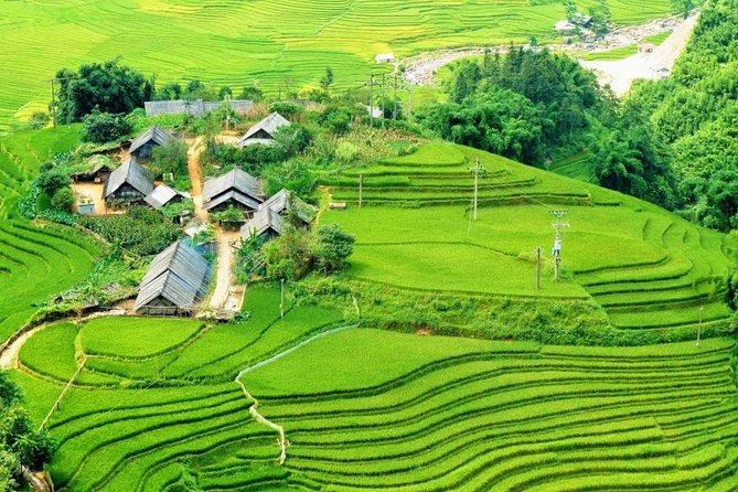 Sapa 3 Days 2 Nights Hotel 3 Star( By Limousine Dcar Bus Or Solf Sleeping Train) - Meals and Dining