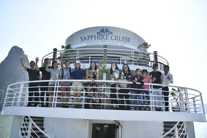 Sapphire Cruise Luxury Halong Bay Cruise Seaview Balcony Cabin
