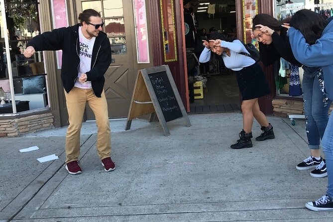 Scavenger Hunt Adventure in London by Zombie Scavengers - Duration and Inclusions