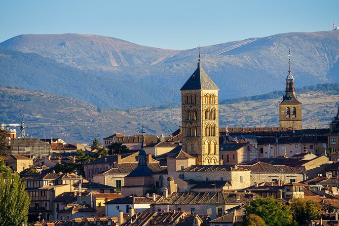Segovia - Old Town Tour Including Castle Visit - Location Details