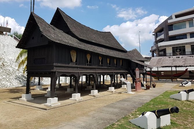 Seremban & Seri Menanti Private Day Tour From Kuala Lumpur - Tour Overview