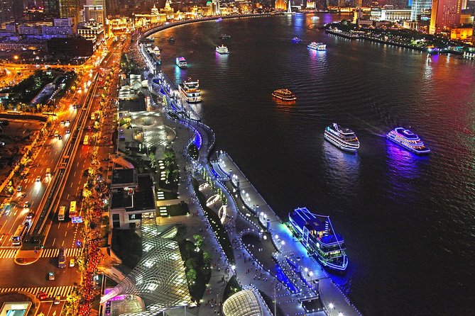 Shanghai City Highlights and Huangpu River Cruise Group Tour