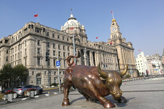 Shanghai City Private Tour From Nanjing by Bullet Train With Drop-Off Option