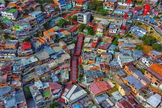 Shared Comuna 13 Graffiti Tour and Street Food From Medellin - Street Food Highlights
