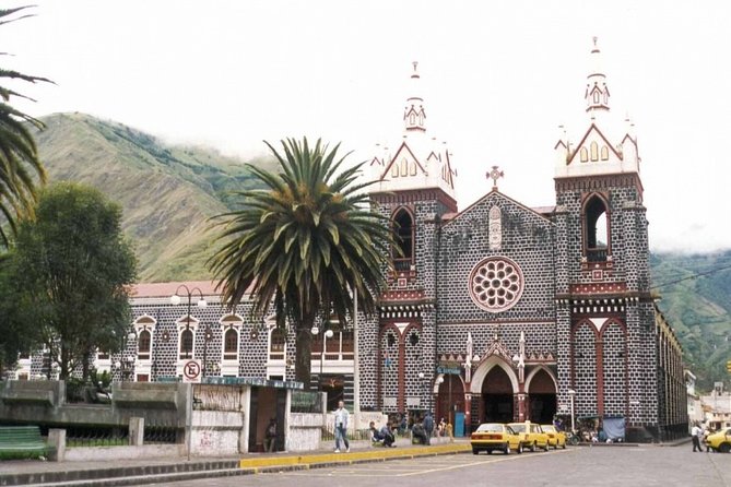Shuttle Service From Guayaquil to Baños - Whats Included in the Service