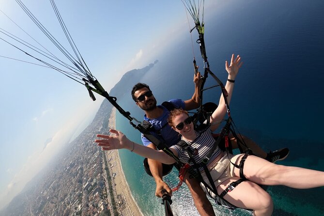 Side Paragliding in Kleopatra Beach - Included Services and Meeting Points