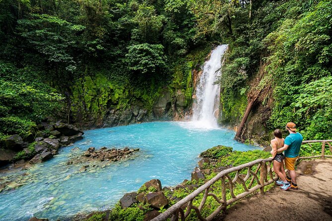 Sloth Discovery and Rio Celeste Waterfall From Playa Del Coco - What to Bring