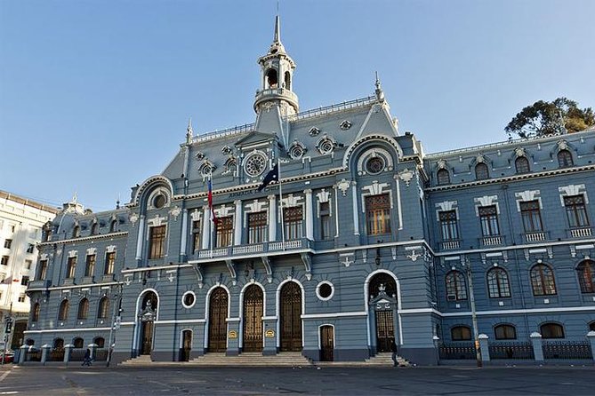 Small Group Best Deal: Panoramic Santiago City Tour Experience Plus Viña Del Mar - Valparaiso - Casablanca in Two Days From Santiago - Viña Del Mar & Valparaiso Exploration