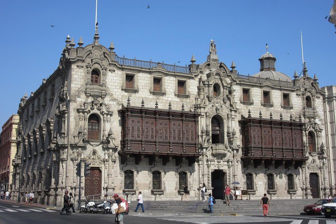 Small-Group Palaces and Historical Buildings in Lima - Transportation Details