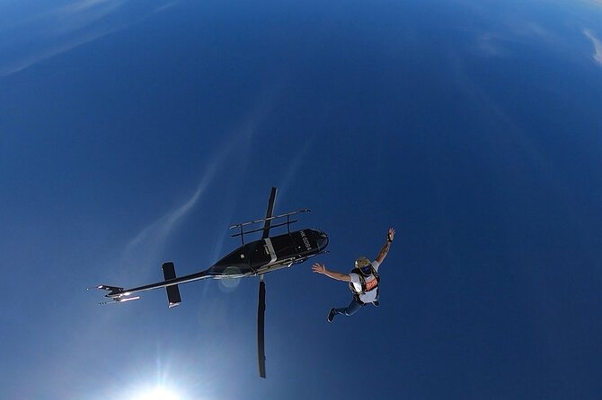 Spectacular Skydiving Experience From Medellin - Whats Included in the Package