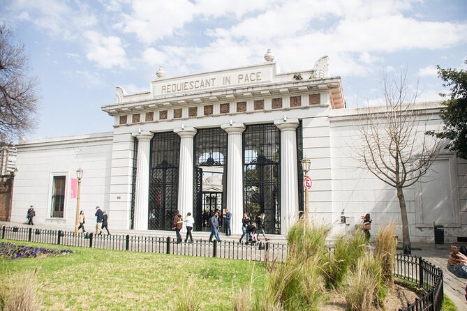 Strolls of Romance: A Buenos Aires Love Story Journey - The Allure of La Boca