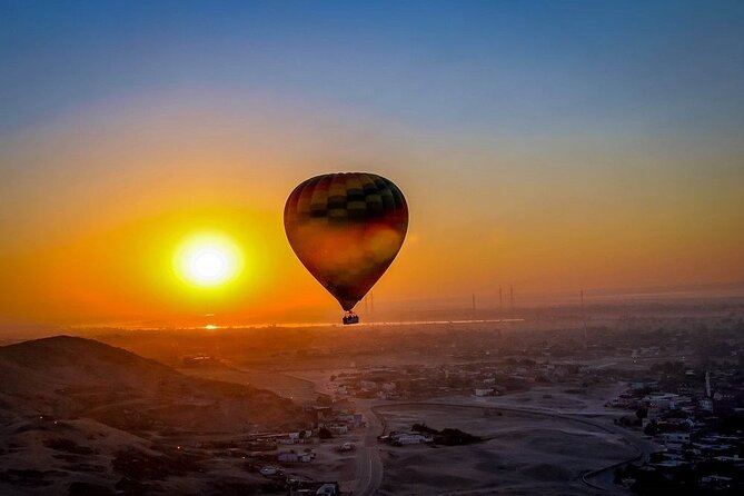 Sunrise Hot Air Balloon Flight Over Luxor