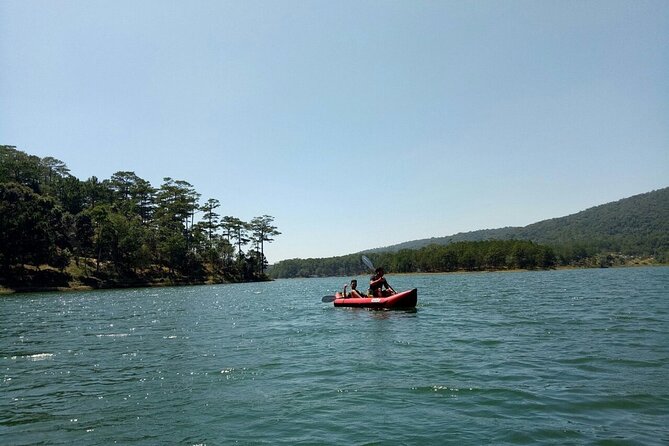 SUP or Kayak Tour With a Guide in Tuyen Lam Lake - End Point and Restrictions