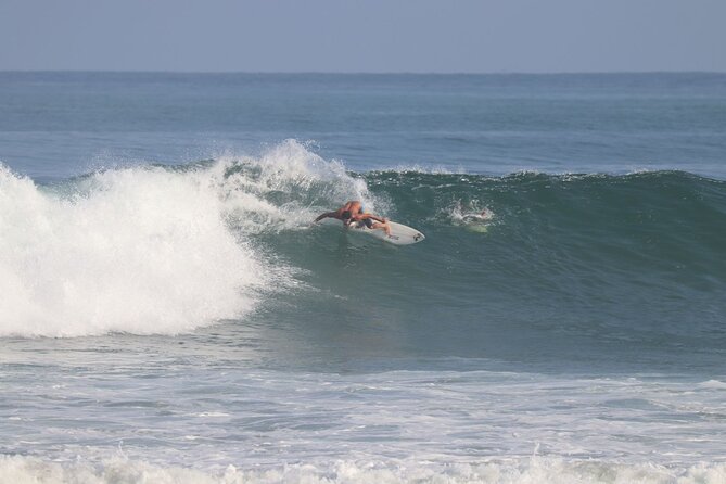 Surfing Day in Máncora and Its Secret Places - What to Expect During the Day