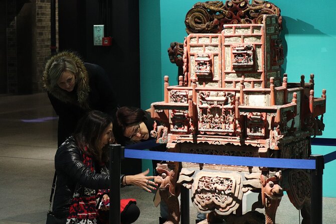 Suzhou Six Arts Museum and Lili Ancient Water Town Private Tour From Shanghai - Meeting and Pickup Details