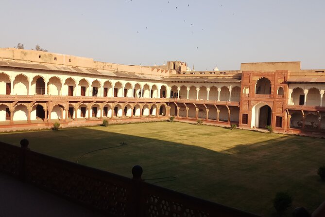 Taj Mahal and Agra Fort Tour By Fastest Train - Gatiman Express - Tour Highlights
