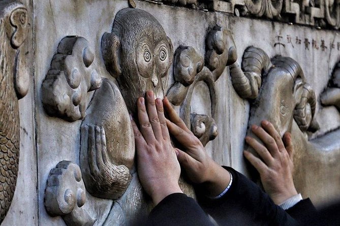 Taoist Culture: Dongyue and White Cloud Temples, Lunch and Malliandao Tea Street Visit - Culinary Delights