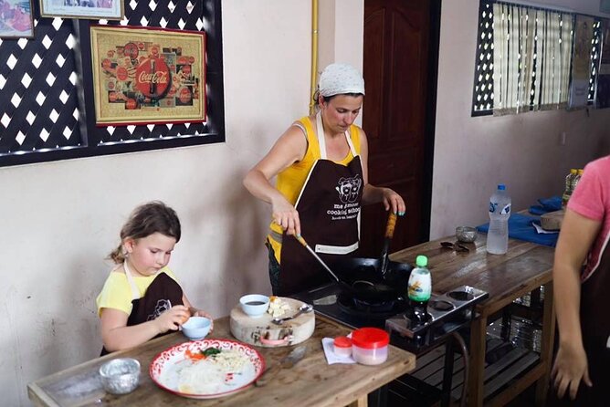 Thai Food Culture and Cooking Techniques From Our Garden in Chiang Mai - Meeting and Pickup Logistics