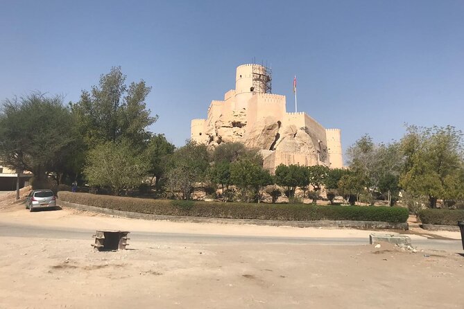 Tour Balqees 12 Days Package (Oman North & South) Private Tour - Pickup Details
