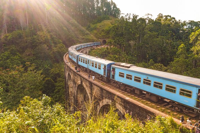 Tour Ella With a Local, Learn About Life in Sri Lanka! - Location and Transportation