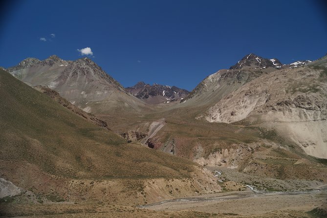 Tour From Santiago to Valle De Colina Hot Springs in Cajón Del Maipo - Pickup Details