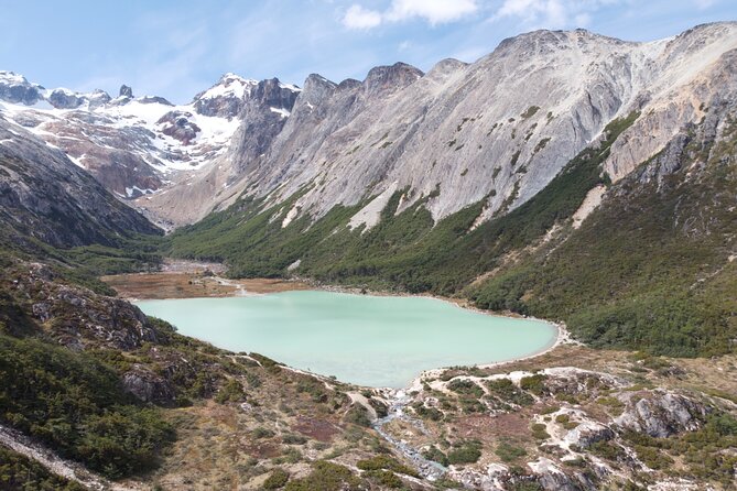Tour Laguna Esmeralda in Summer in Ushuaia - Safety Precautions